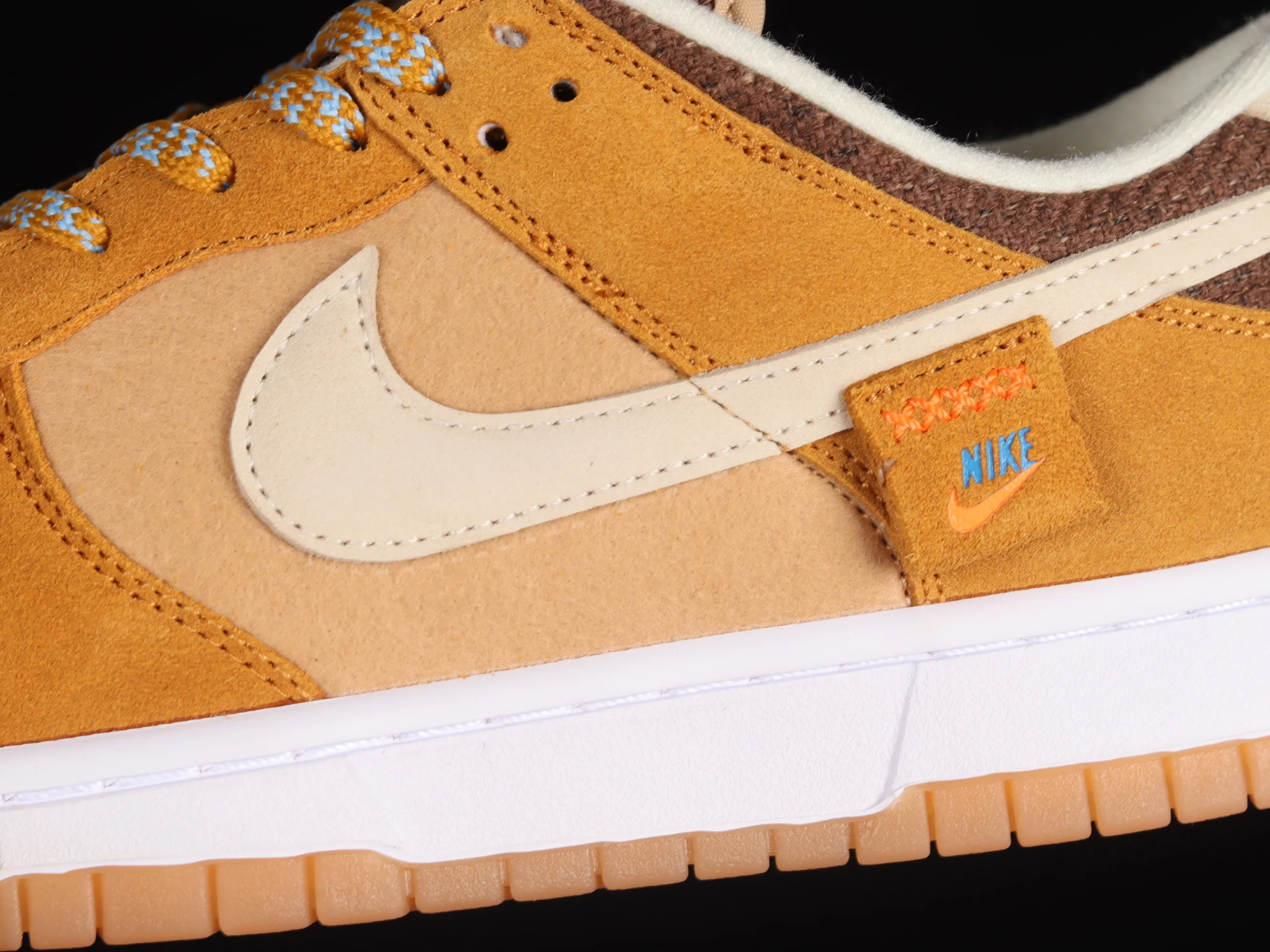 All categories Nk SB Dunk series Nk SB Dunk Low low-top sneakers F version Nk Dunk Low Bear joint name wheat color SB low-top sports and leisure sneakers DZ5350-288